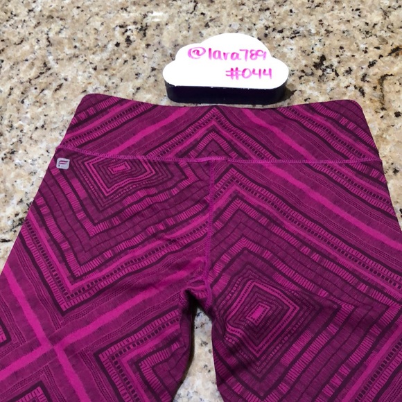 Fabletics Capri - Picture 7 of 11